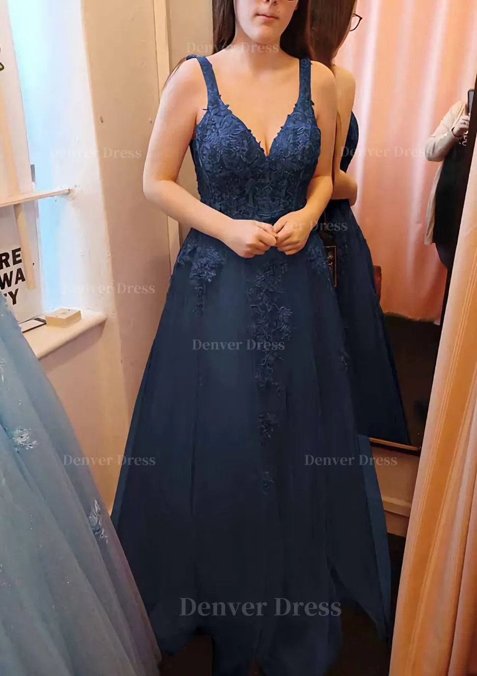 A-line V Neck Sleeveless Long/Floor-Length Tulle Prom Dress With Appliqued Lace