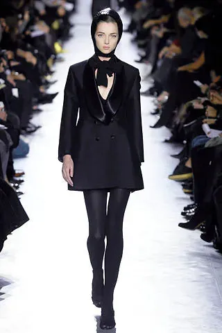 Chic Fall 2007 Yves Saint Laurent by Stefano Pilati Black Shaped Tuxedo Mini Dress