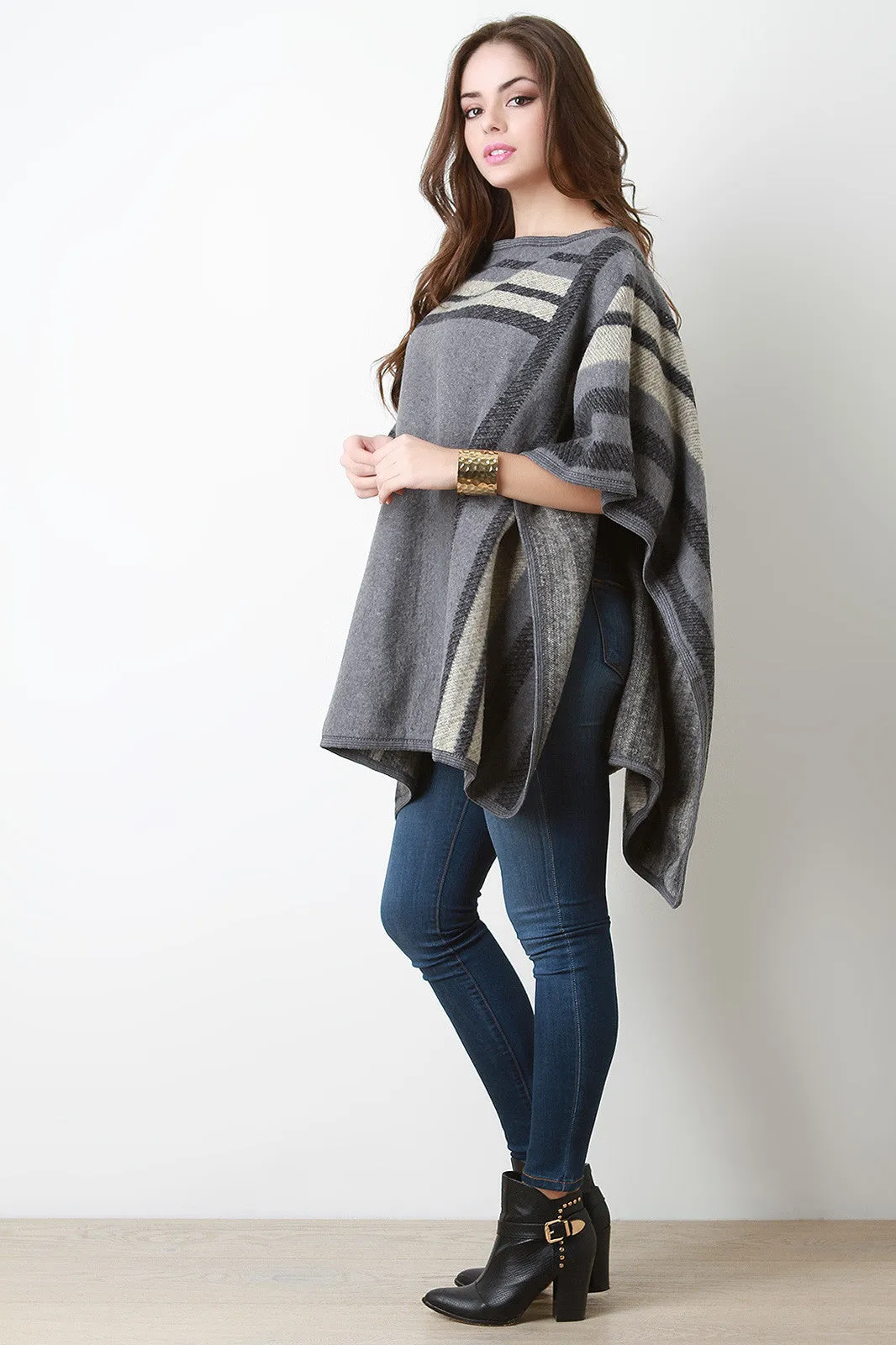 Colorblock Pattern Wool Pullover Poncho