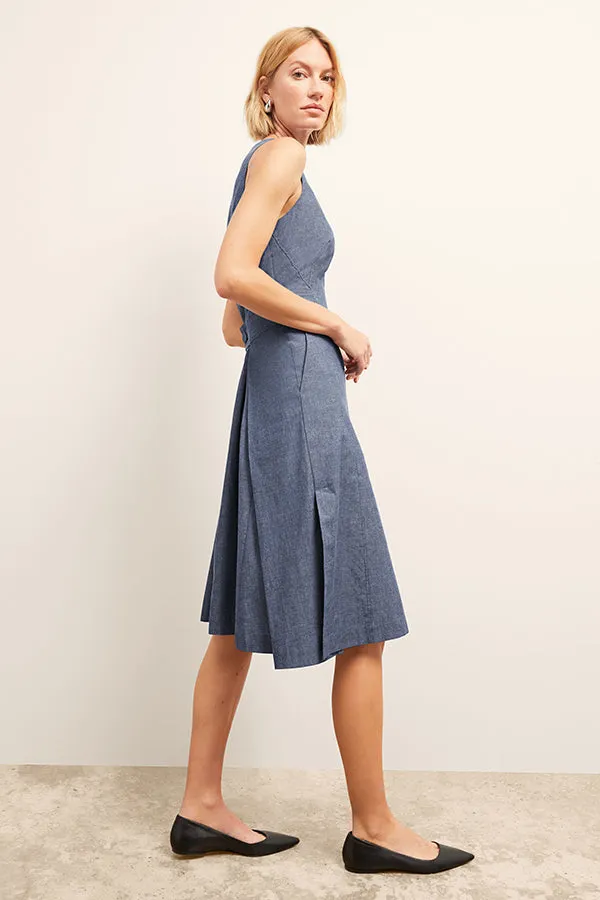 Estela Dress - Chambray :: Clear Blue