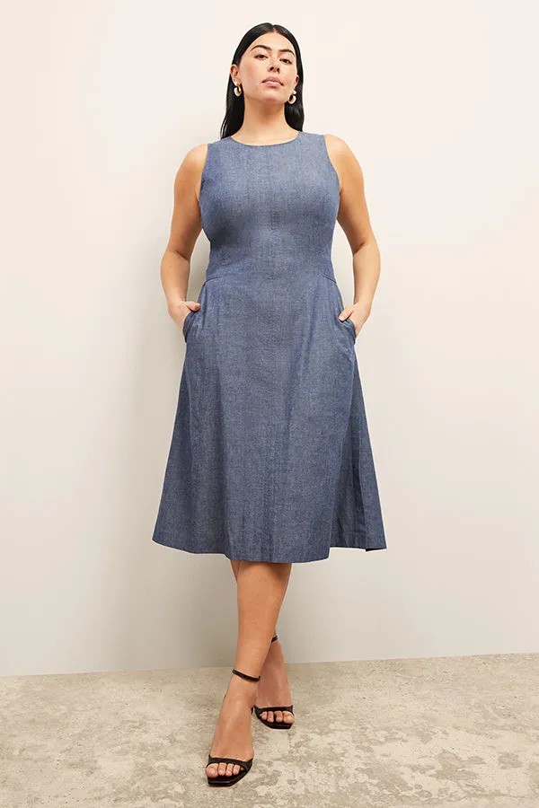 Estela Dress - Chambray :: Clear Blue