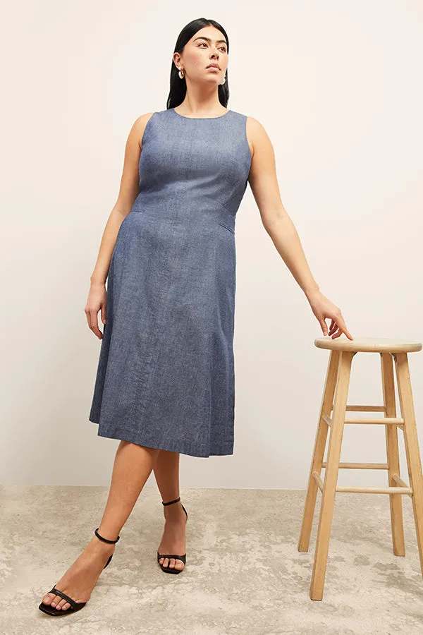 Estela Dress - Chambray :: Clear Blue