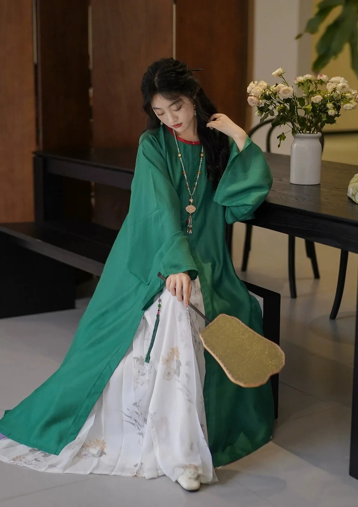 Gu Xiang 故乡 Hometown Late Ming Yuanling Changshan Round Collar Long Shirt