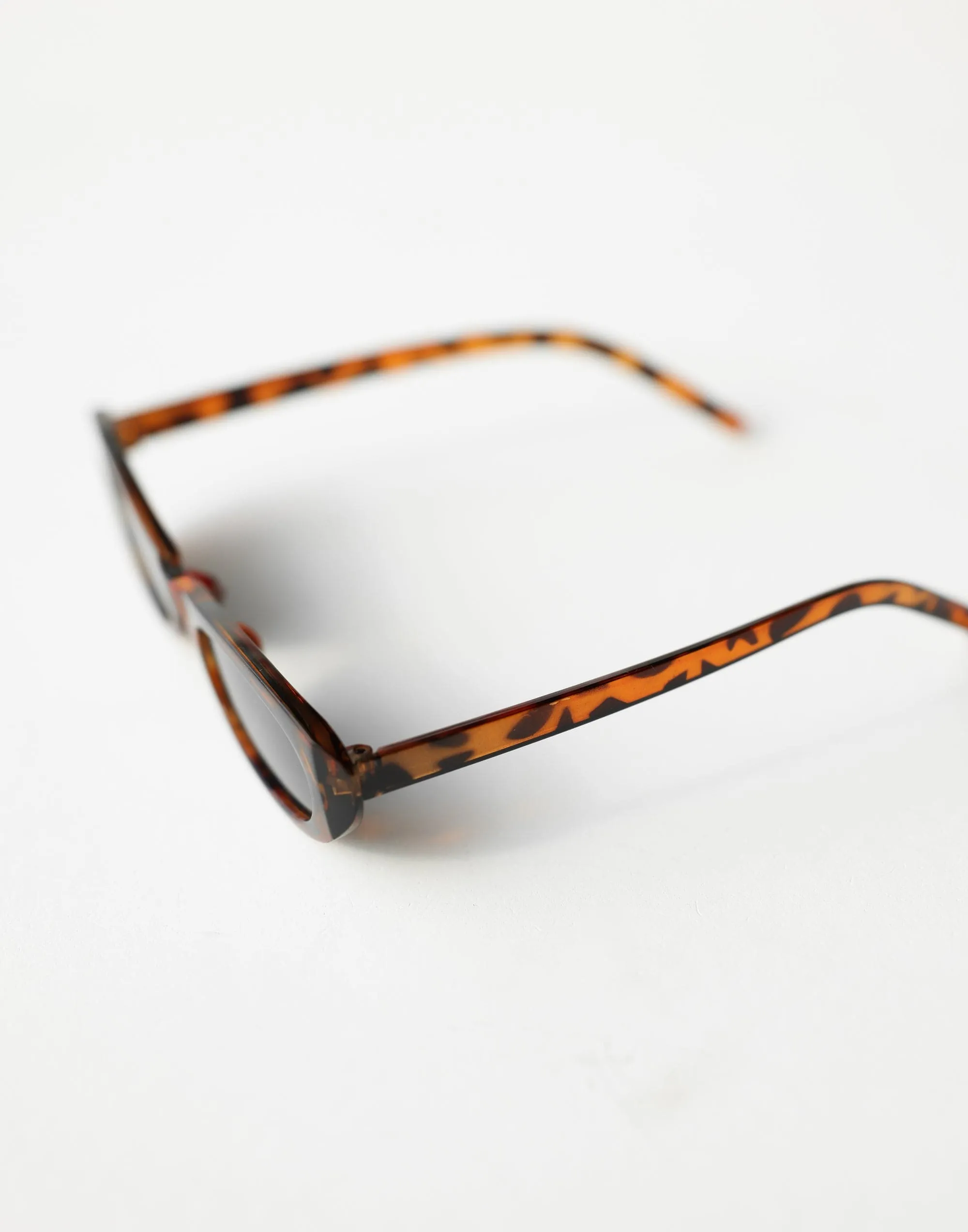 Jamina Sunglasses (Tort)