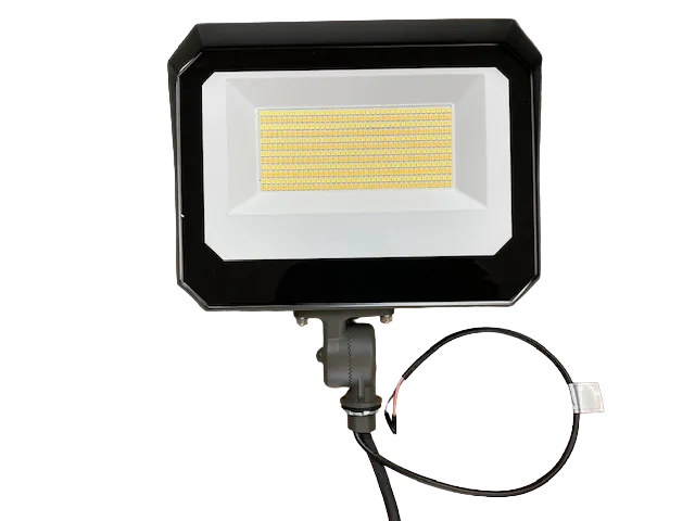 Knuckle Mount Flood Light WATTAGE ADJUSTABLE (35w/60w/80w) 3CCT KELVIN ADJUSTABLE (3000K/4000K/5000K) 120V-277V 135lm/w