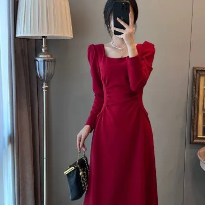 Long-Sleeved Red Dress Women's 2023 Autumn New  Retro Festive Engagement Toast Banquet Formal Dress