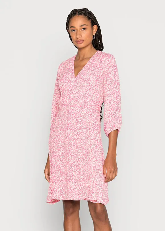 Modström RinnaMD print wrap dress Taffy Fairytale Flower