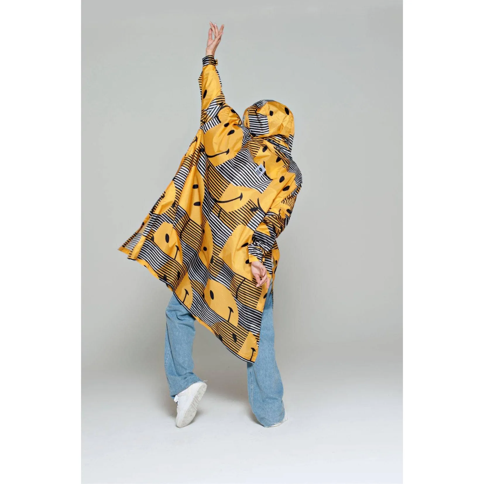 Rainkiss Sunset x Smiley Yellow Rain Poncho