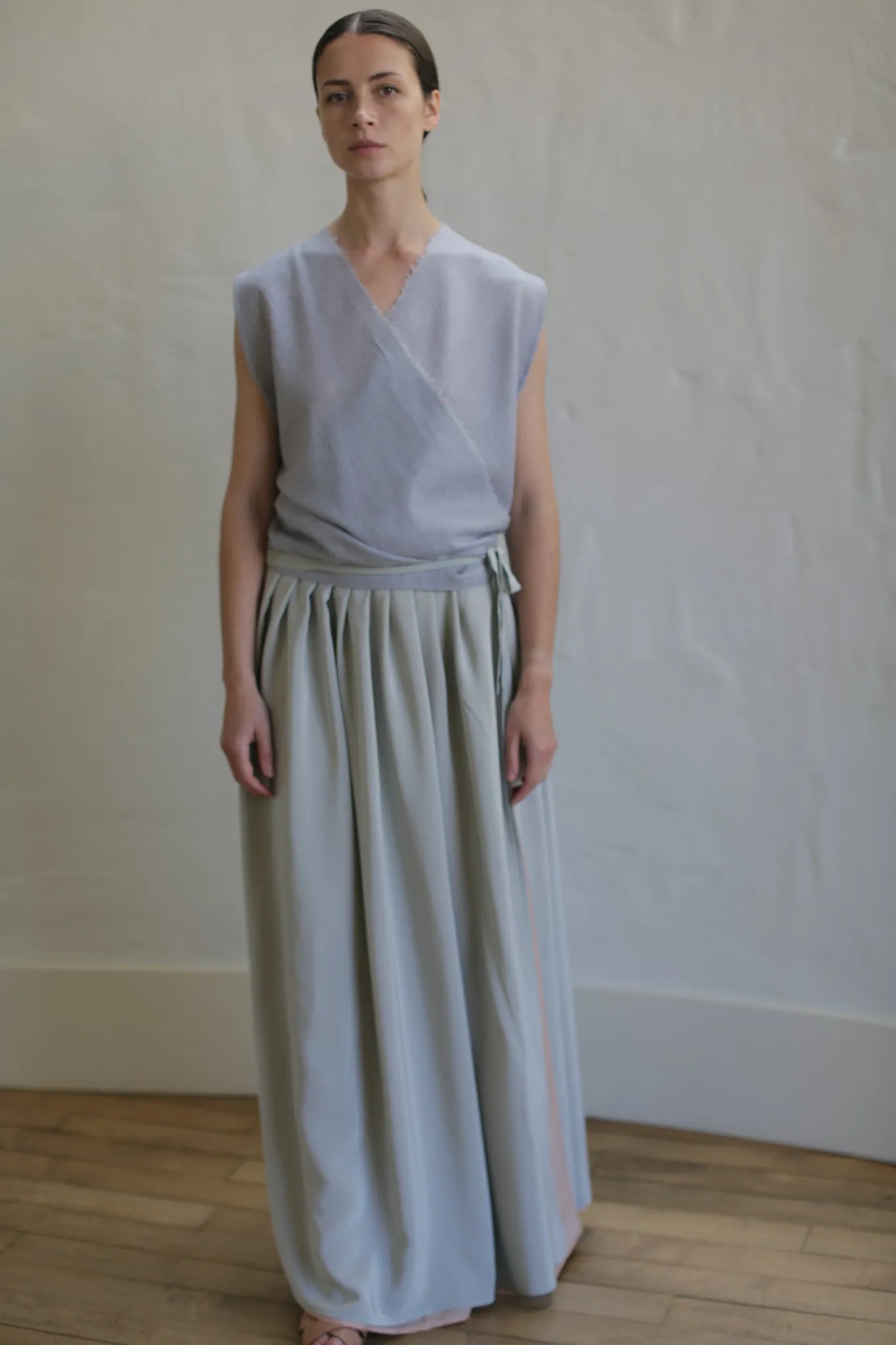 Silk Reversible Pleated Long Wrap Skirt | Celadon/Blush