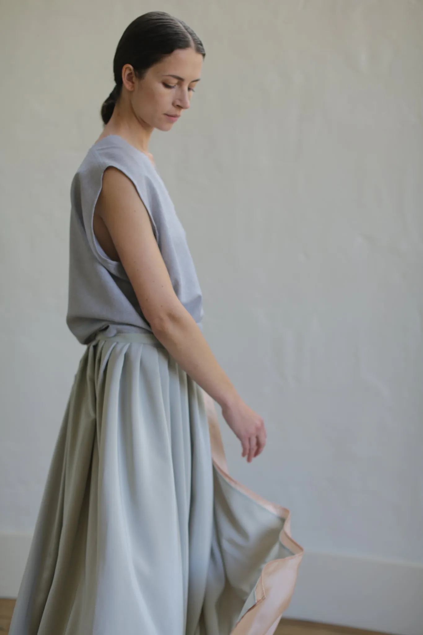 Silk Reversible Pleated Long Wrap Skirt | Celadon/Blush