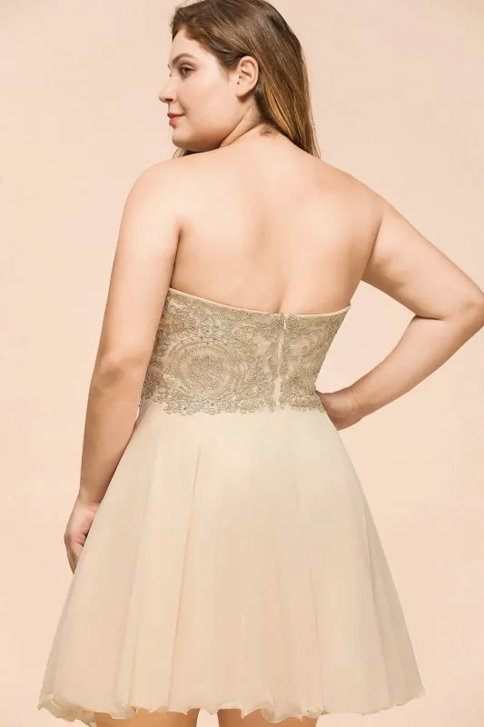 Stunning Strapless Chiffon Knee Length Homecoming Dress Gold Appliques Mini Party Wear Dress