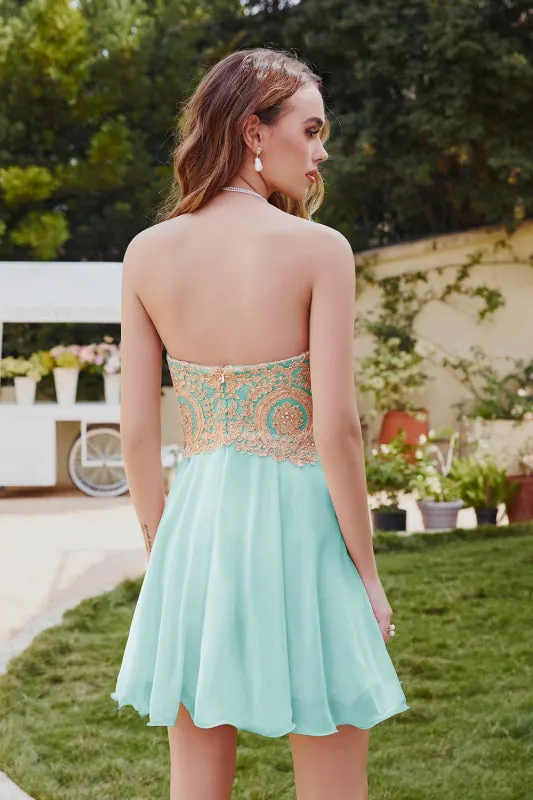 Stunning Strapless Chiffon Knee Length Homecoming Dress Gold Appliques Mini Party Wear Dress